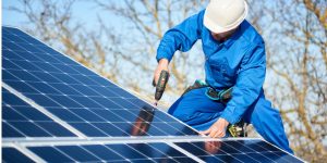 Installation Maintenance Panneaux Solaires Photovoltaïques à Calvi